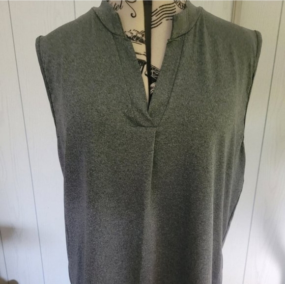 overdear Tops - Charcoal V-Neck Sleeveless Top